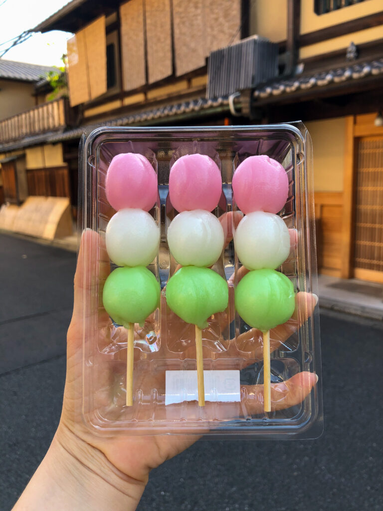 Sanshoku-dango