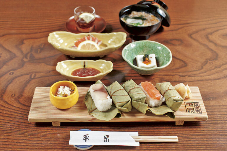 Kakinoha Zushi (Persimmon Leaf Sushi): A Must-Try Nara Specialty ...